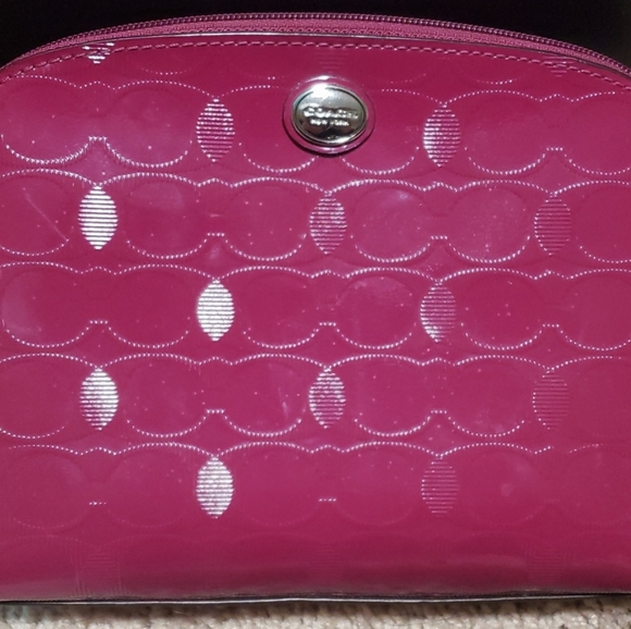COACH Cosmetic Case - Picture 1 of 6